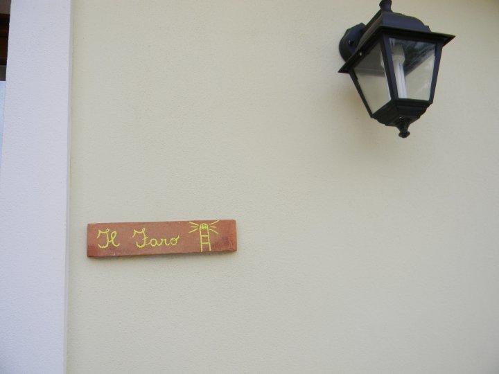 Casa Di Livia Appartement SantʼAnna Arresi Buitenkant foto