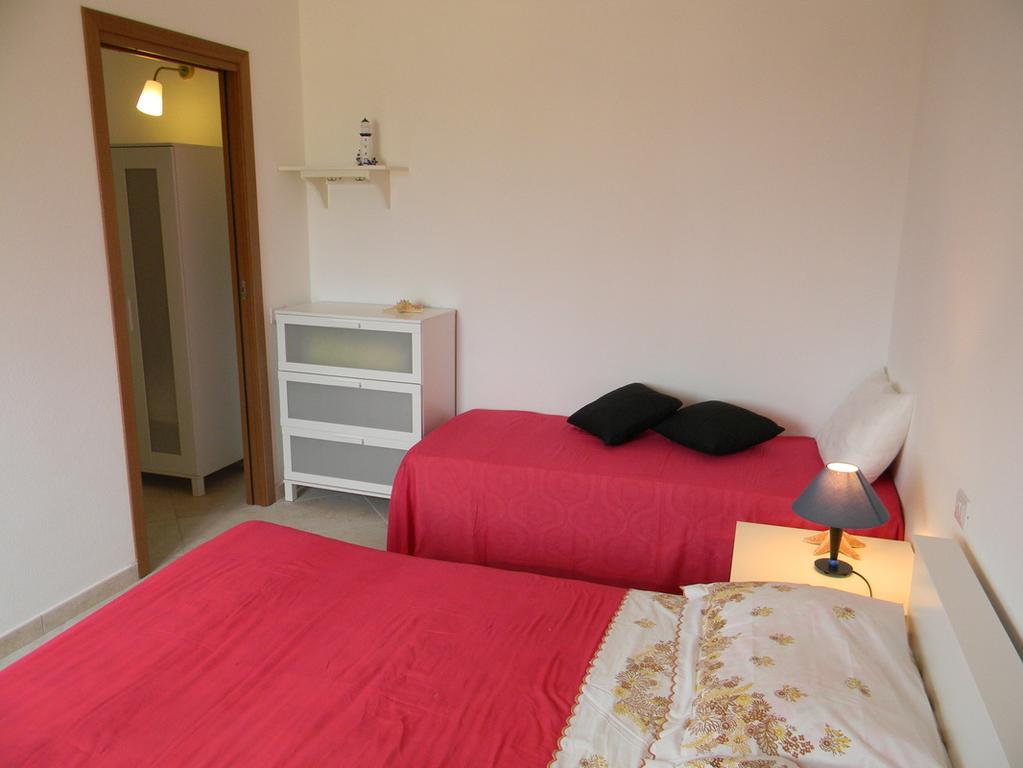 Casa Di Livia Appartement SantʼAnna Arresi Buitenkant foto